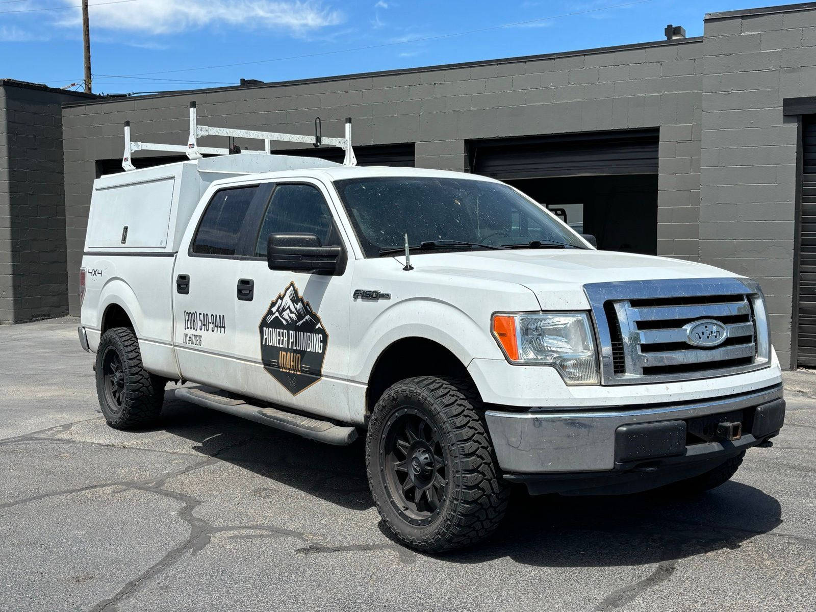 2013 Ford F-150 XLT 4x4 SuperCrew 145-in's photo