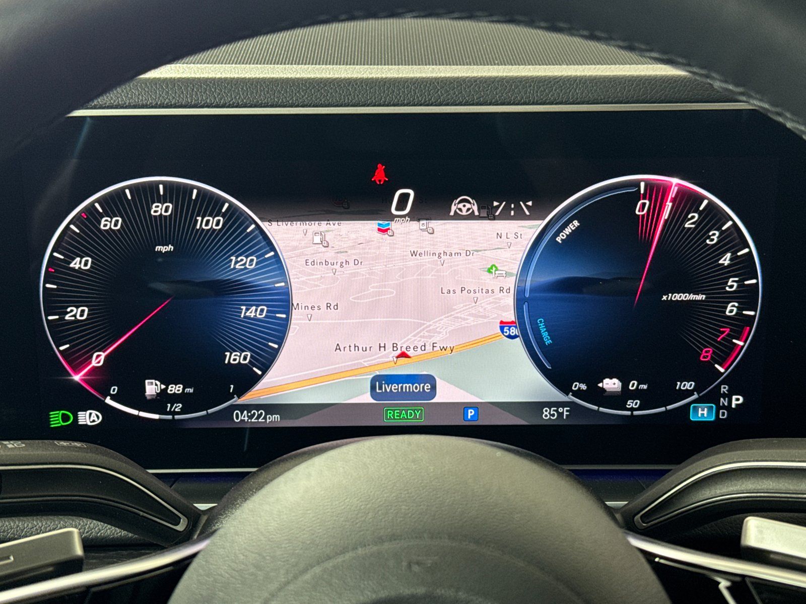 2025 Mercedes-Benz GLE GLE 450e — full photo 25 of 29