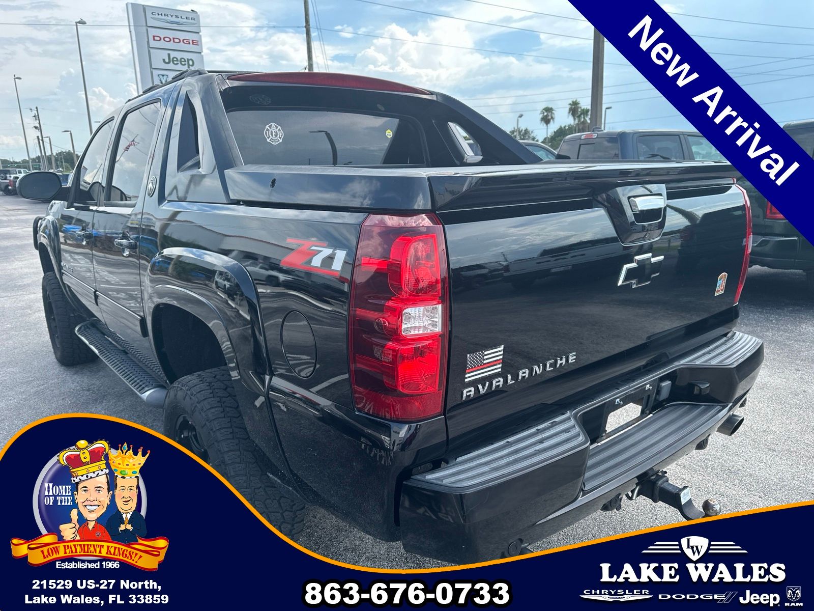 2013 Black Chevrolet Avalanche 1500 LT RWD Truck