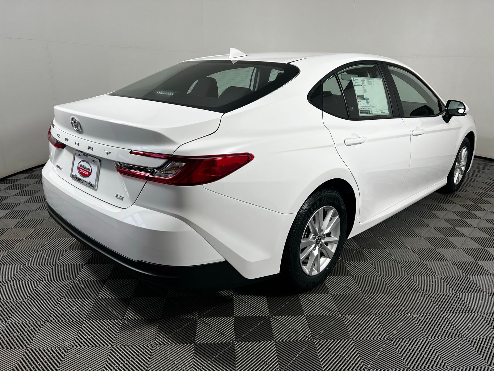Thumbnail: 2025 Toyota Camry - 5
