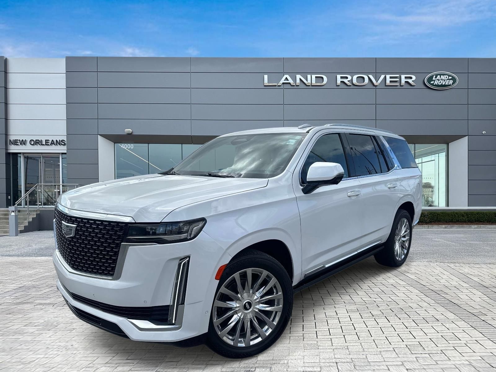 Crystal White Tricoat 2021 Cadillac Escalade Premium Luxury RWD SUV / Crossover Rear-Wheel Drive