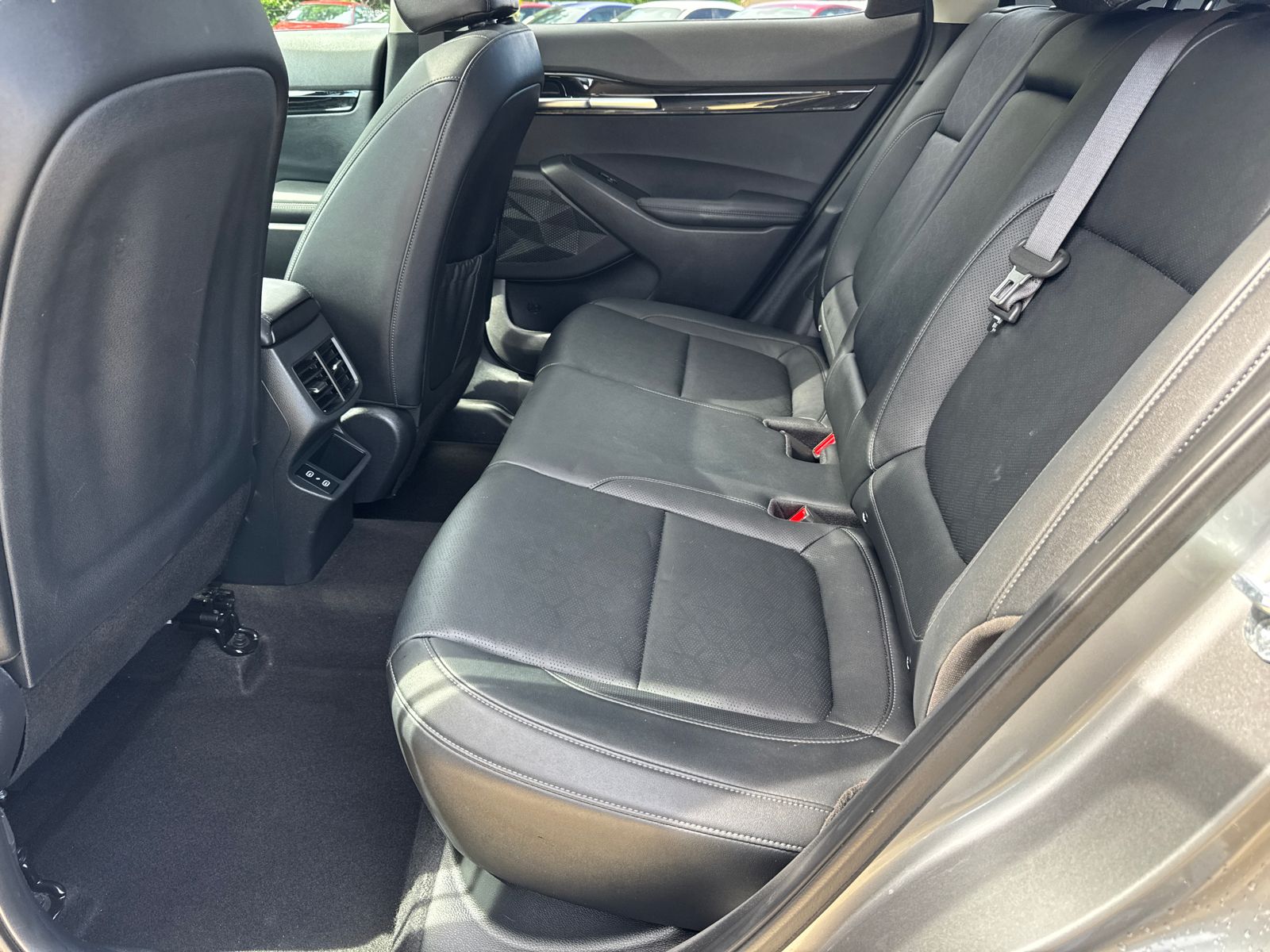 Used 2024 Steel Gray Kia EX image 19