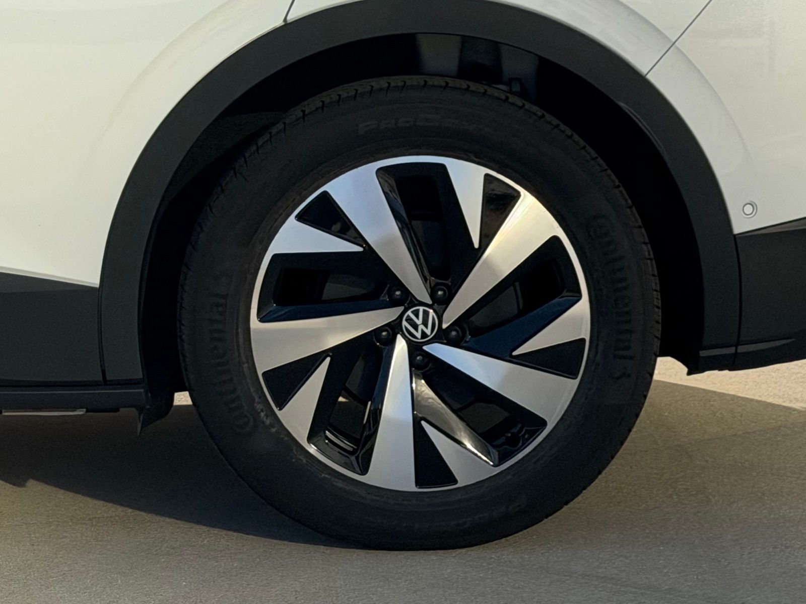 2026 Volkswagen ID.4 PRO - Photo 11
