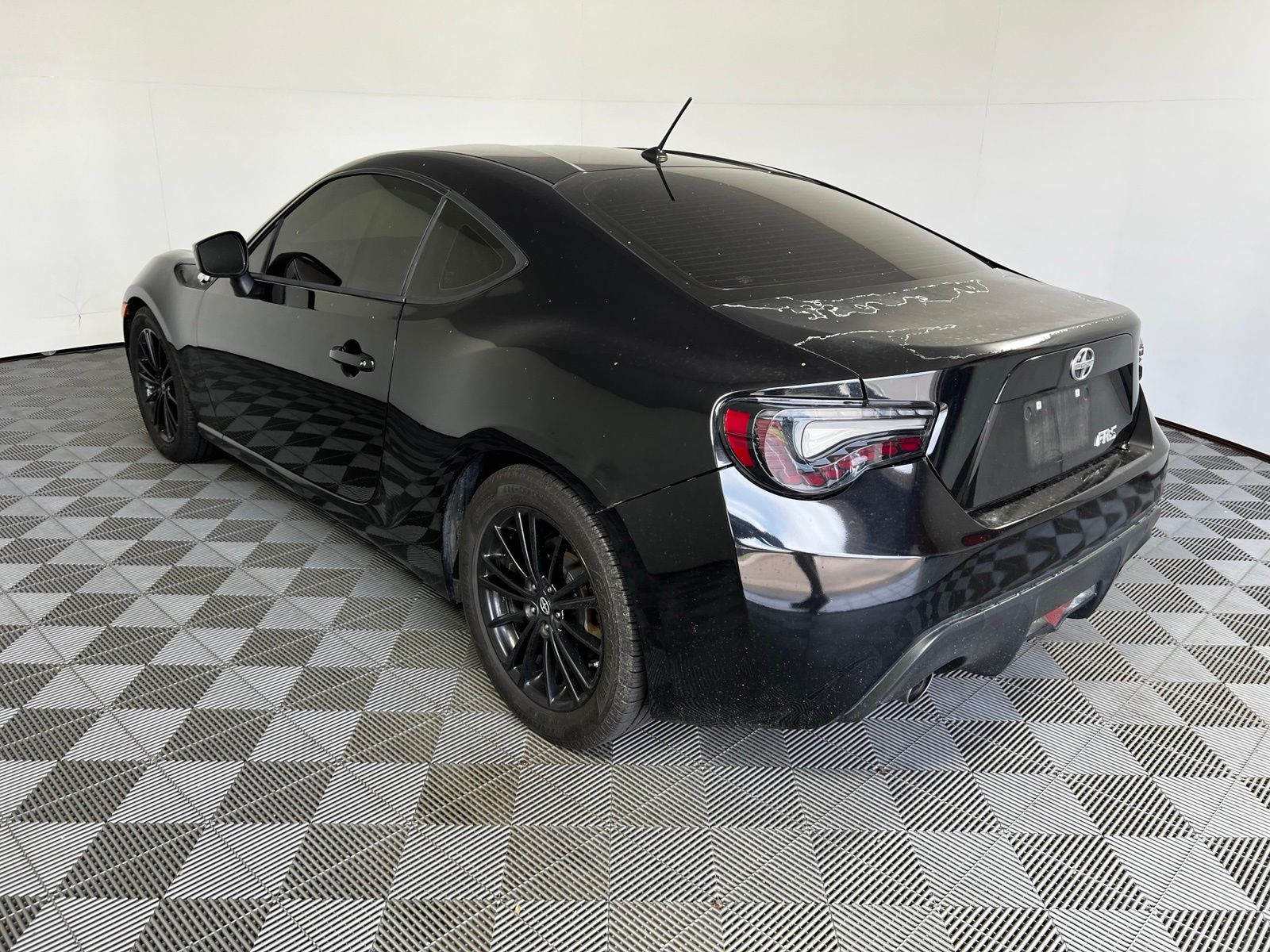 Thumbnail: 2013 Scion FR-S - 7