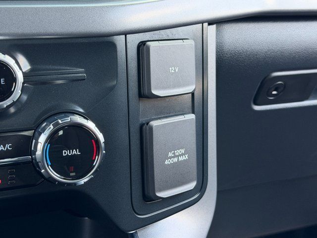Used 2026 Agate Black Metallic Ford XLT image 40