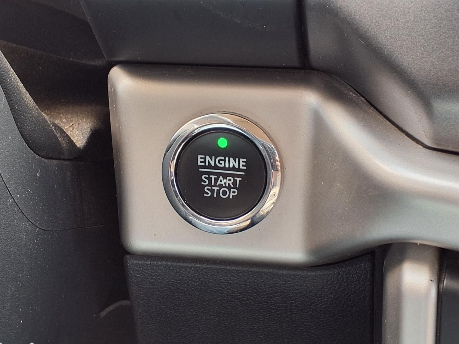 2022 Ford Expedition XLT White at EAG Ford Navasota