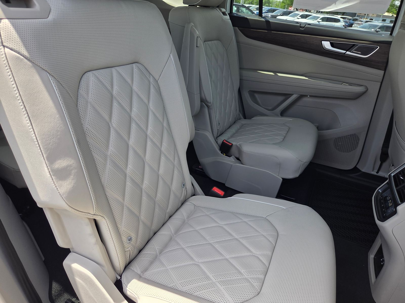 new 2026 Volkswagen Atlas car, priced at $54,722