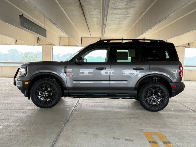 New 2025 Carbonized Gray Metallic Ford Outer Banks image 3