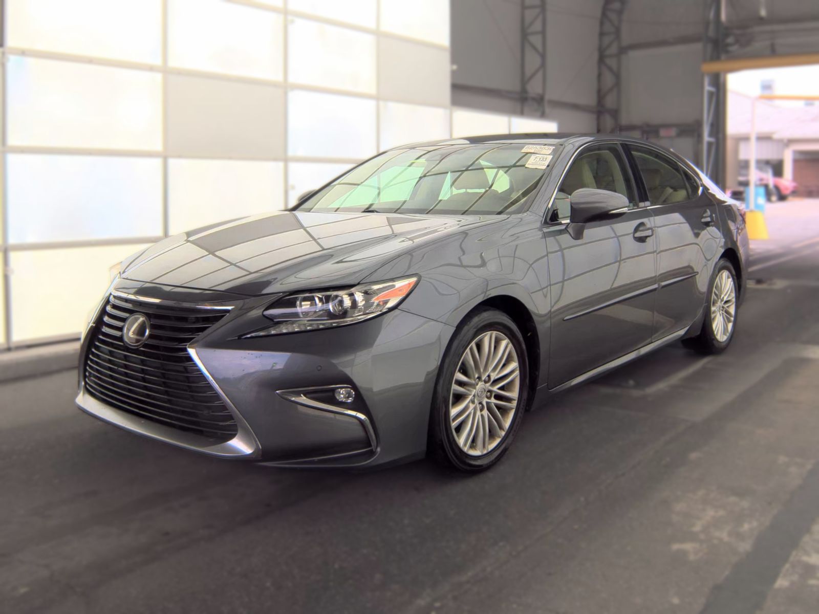 Gray Pearl 2017 Lexus ES Sedan Front-Wheel Drive 6-Speed Automatic