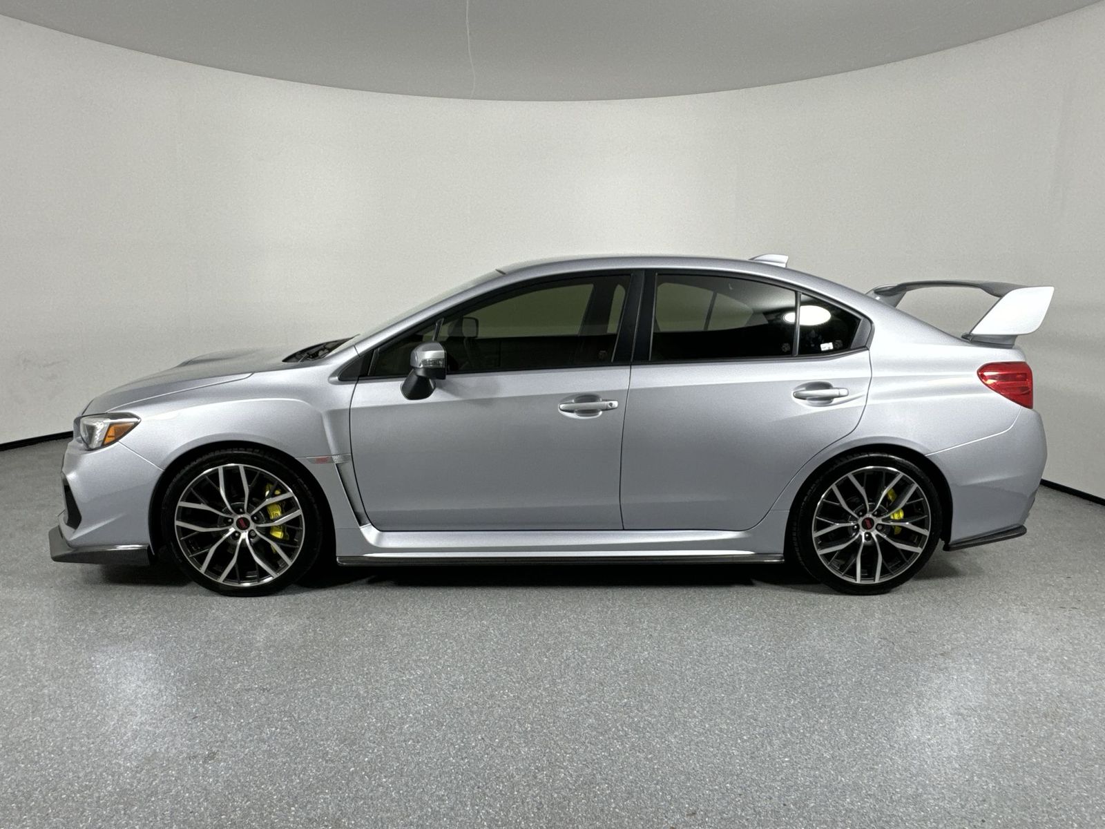 2020 Subaru WRX STi 28