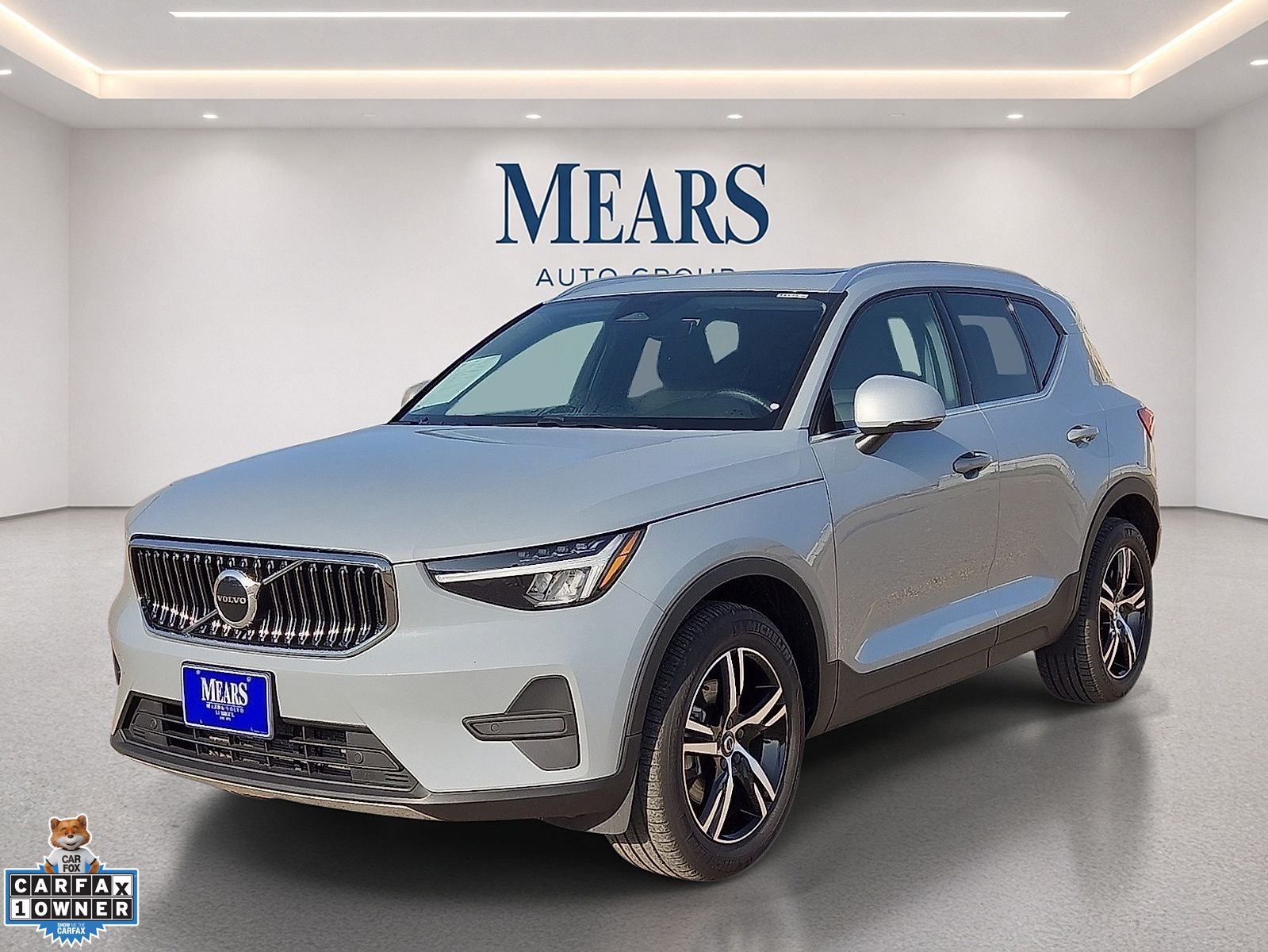Gray 2025 Volvo XC40 SUV / Crossover All-Wheel Drive Automatic
