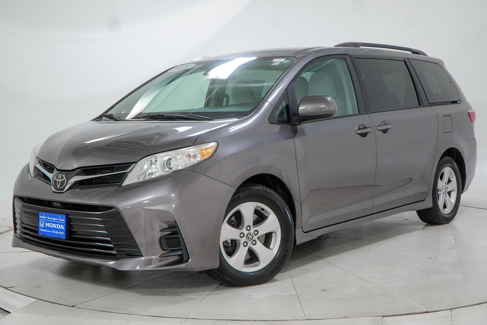 Predawn Gray Mica 2020 Toyota Sienna Minivan Front-Wheel Drive 8-Speed Automatic