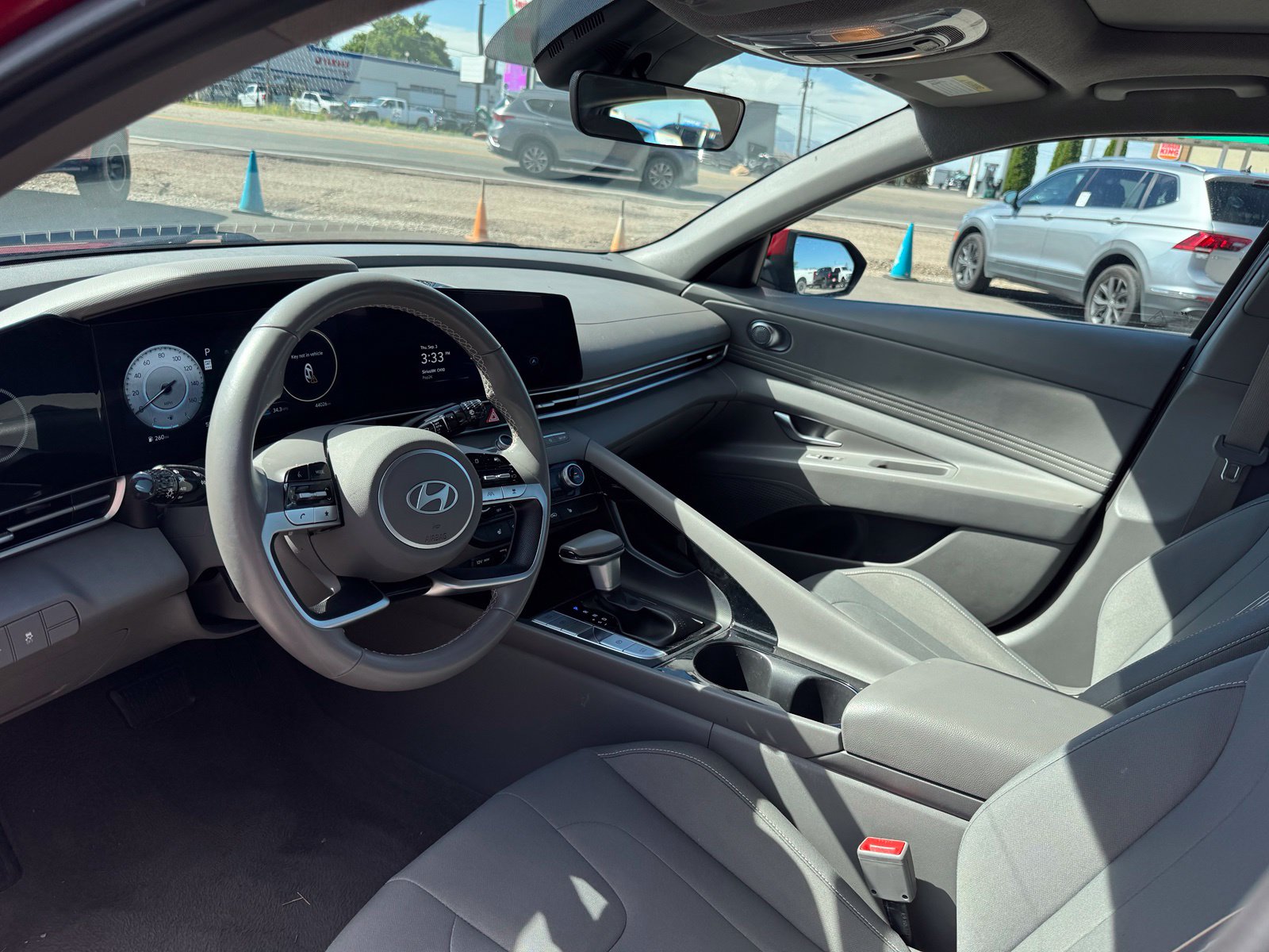 Used 2025 Hyundai Elantra Sedan