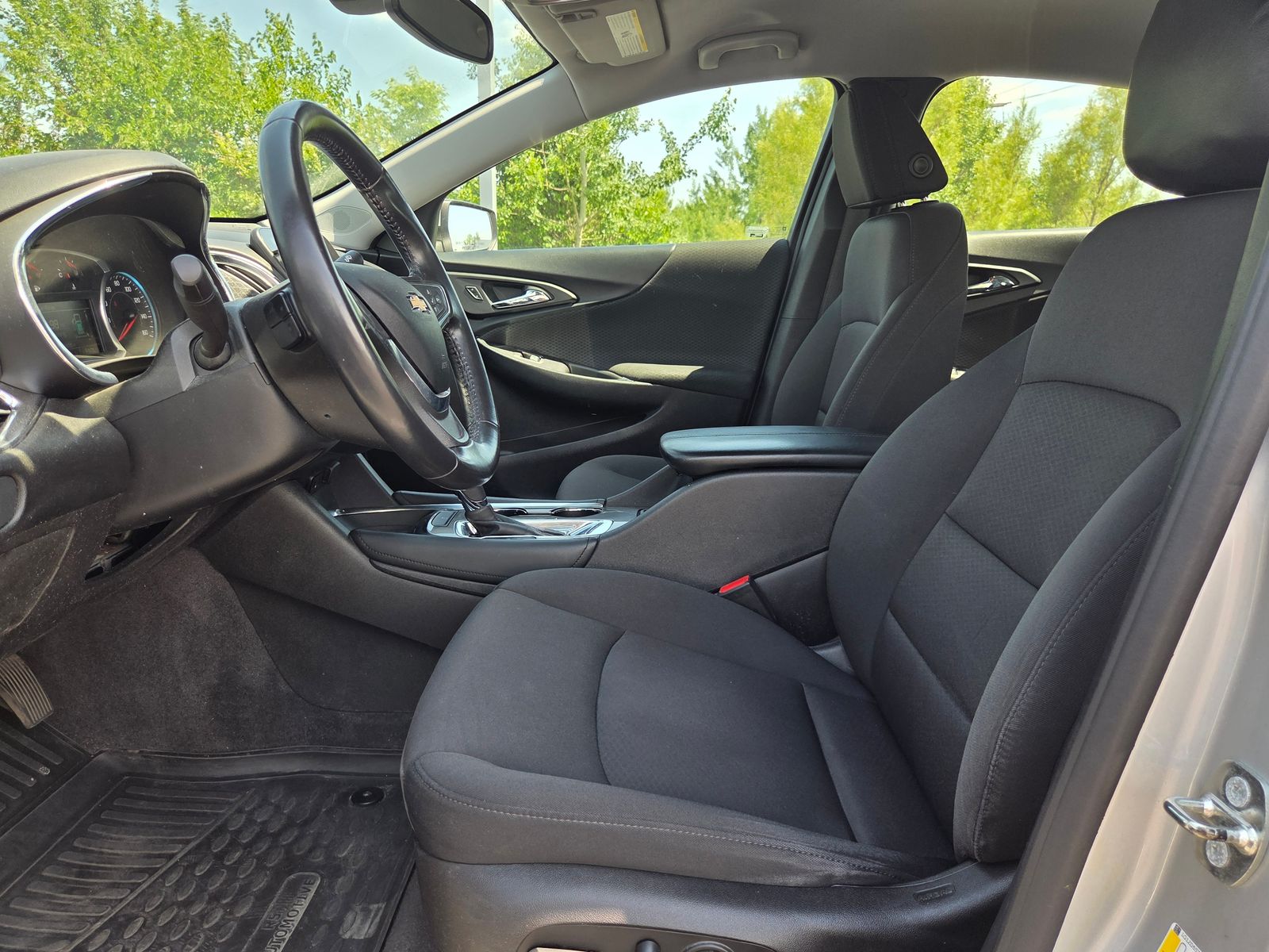 used 2018 Chevrolet Malibu car, priced at $12,421