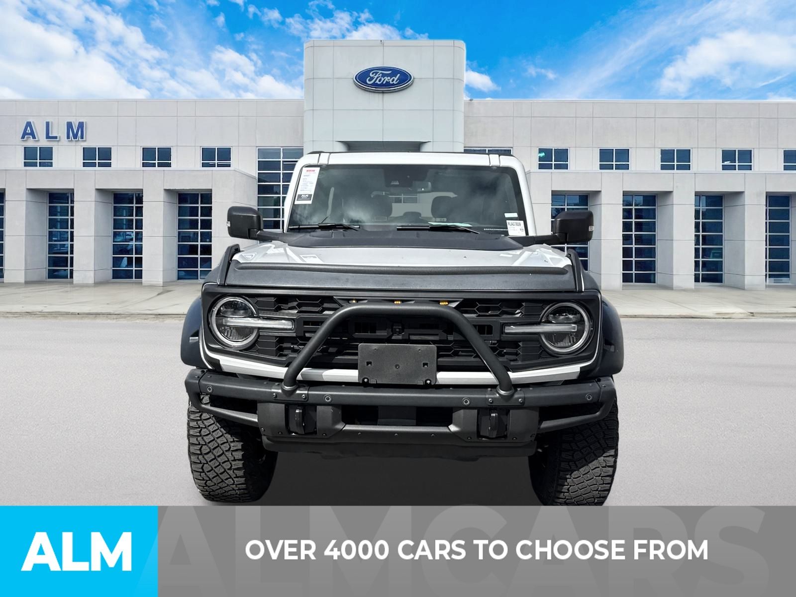 Used 2024 White Ford Badlands image 2
