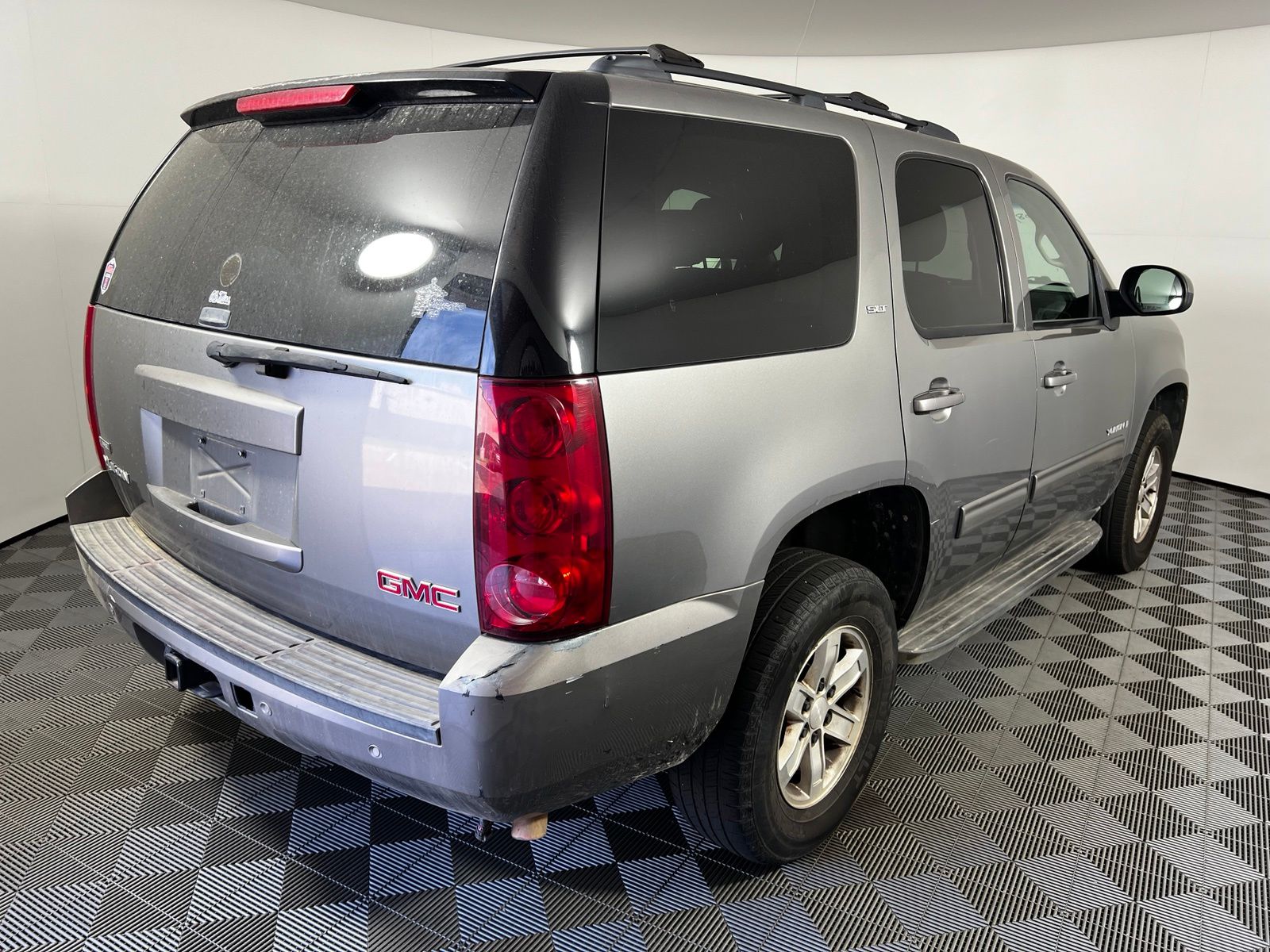 Thumbnail: 2009 GMC Yukon - 5