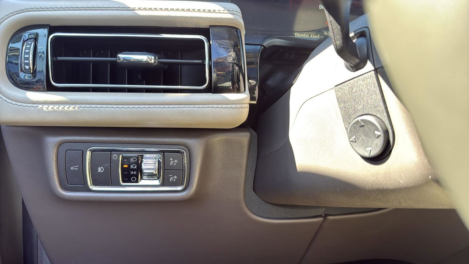 Used Car 2023 Lincoln Aviator  Reserve For Sale Under $50,000 In Austin, Texas