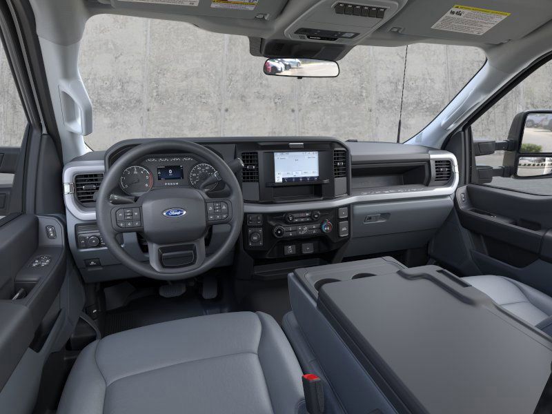 New 2025 Oxford White Ford XL image 9
