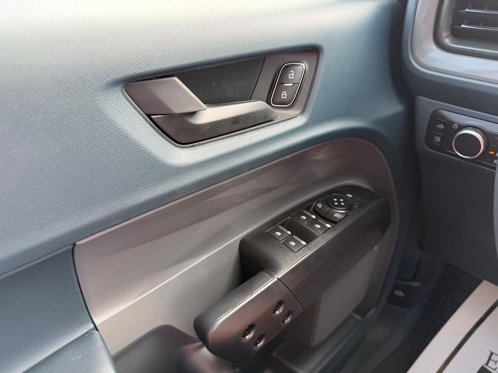 2026 Ford Maverick image 23