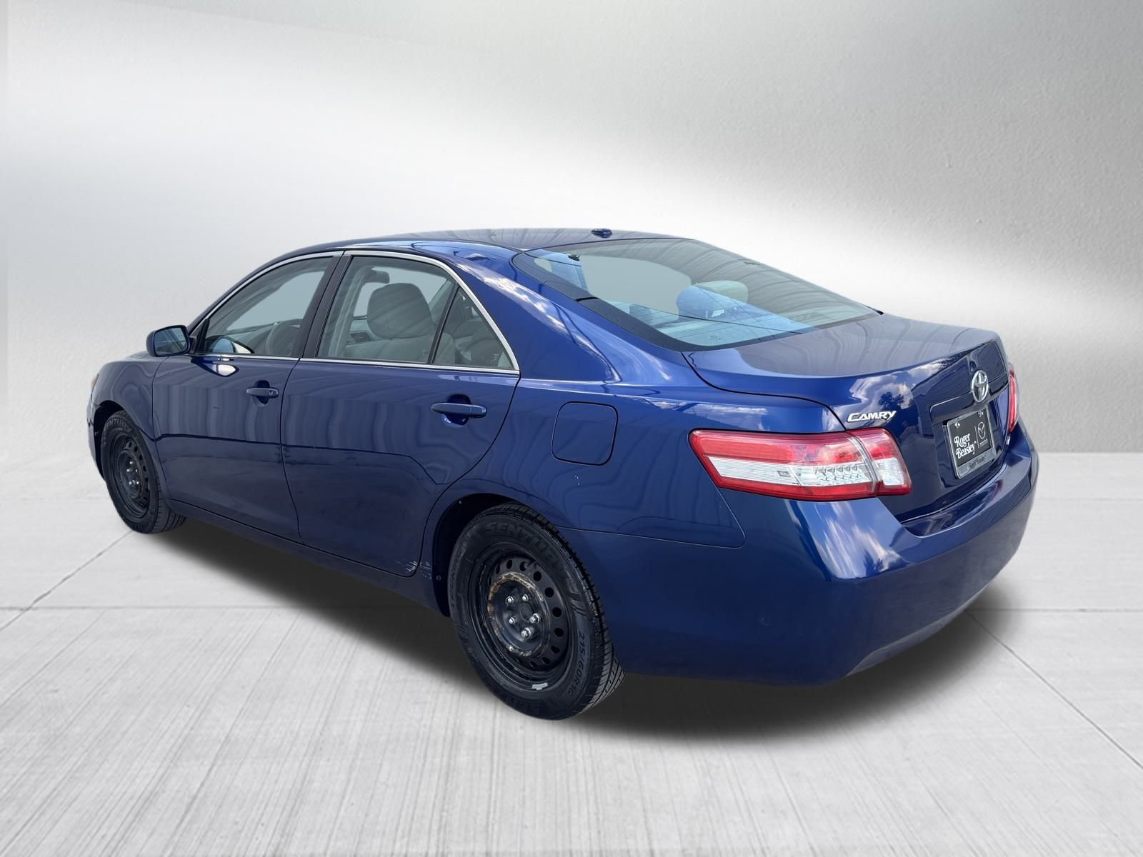 Used Car 2011 Toyota Camry  For Sale Under $10,000 In Austin, Texas
