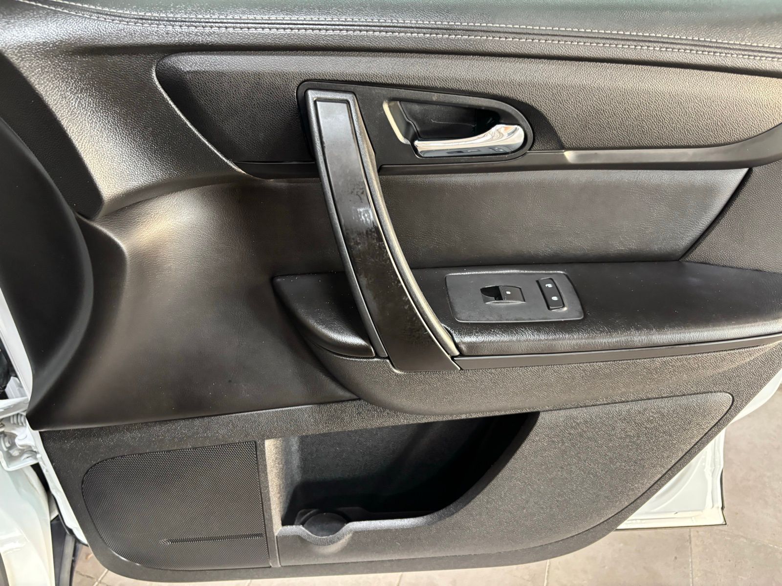 Used Car 2016 Gmc Acadia  Sle-2 For Sale Under $12,000 In Austin, Texas