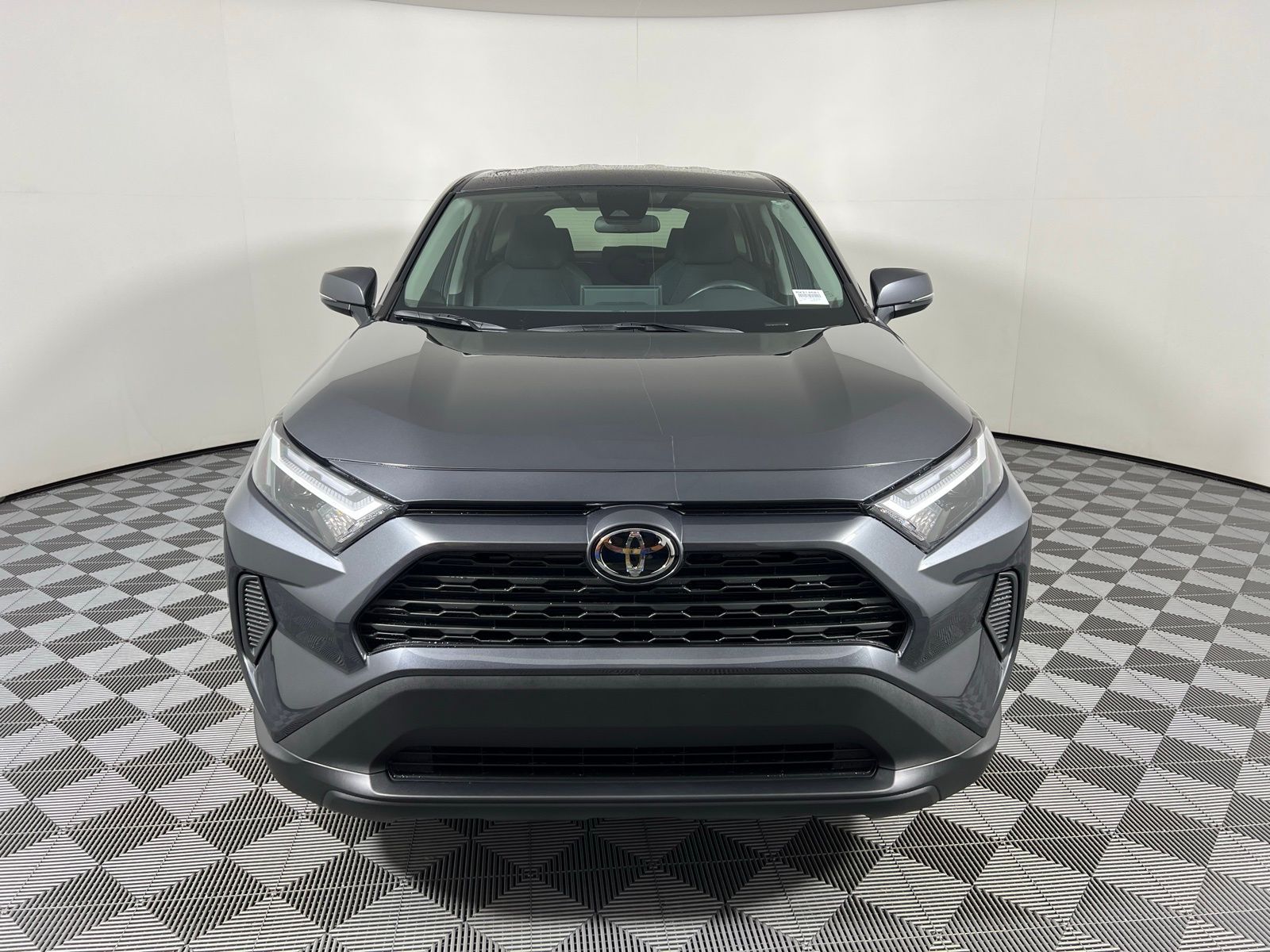 Thumbnail: 2025 Toyota RAV4 - 2