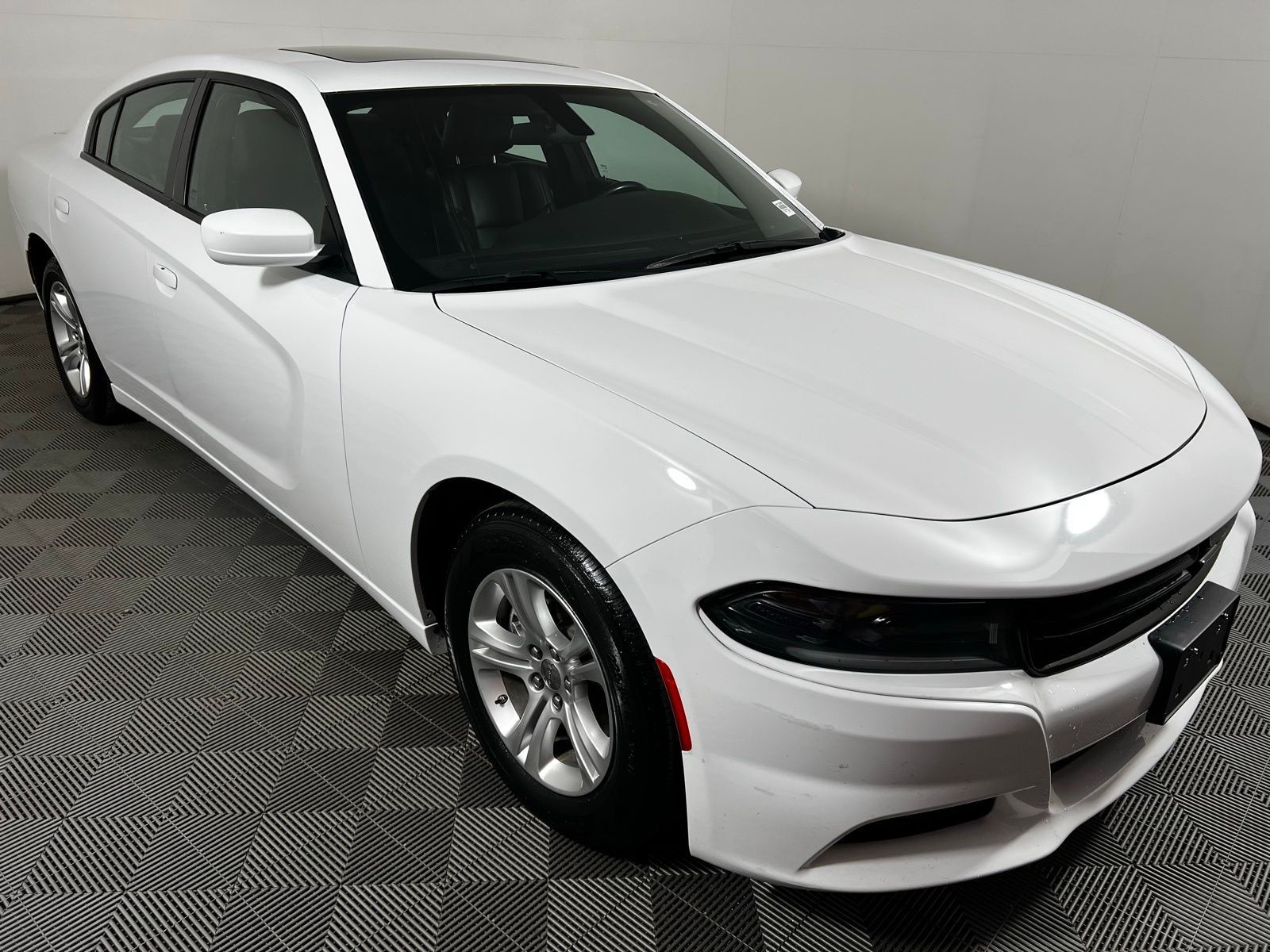 2022 Dodge Charger SXT 3