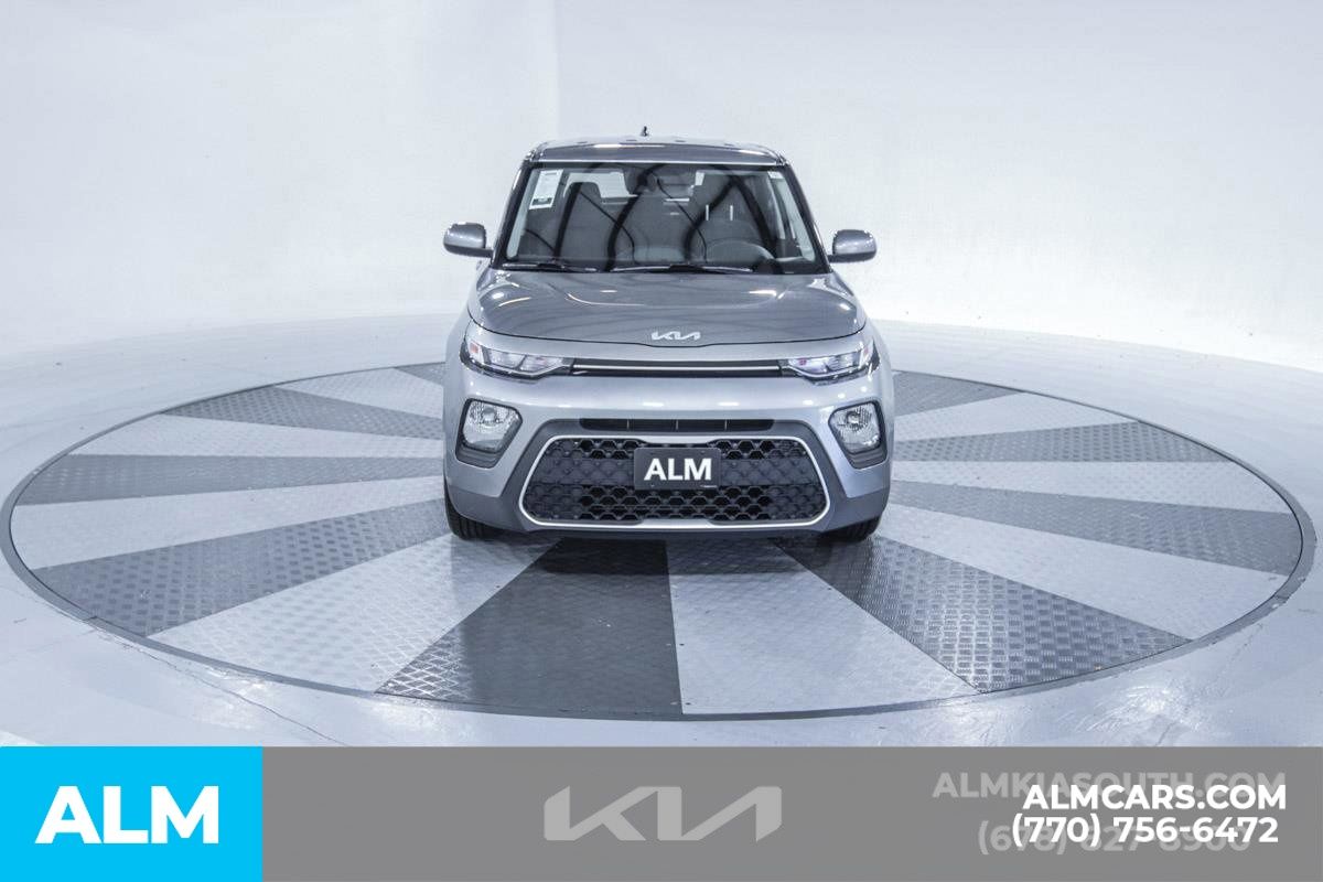 2022 Kia Soul LX 17