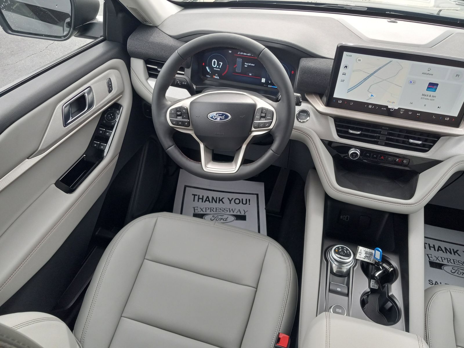 2026 Ford Explorer image 15