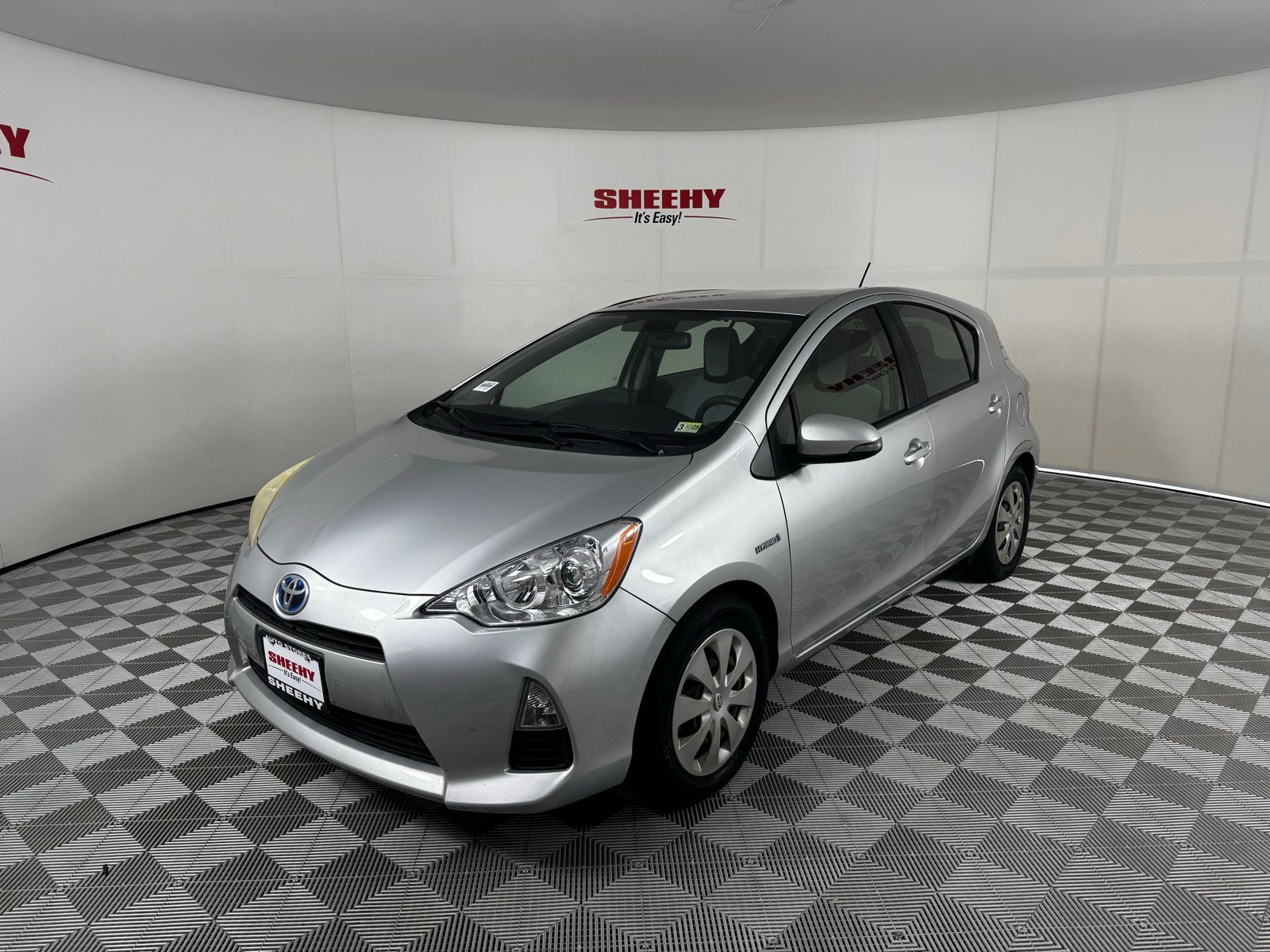 Classic Silver Metallic 2012 Toyota Prius c Two Hatchback Front-Wheel Drive Continuously Variable Transmission