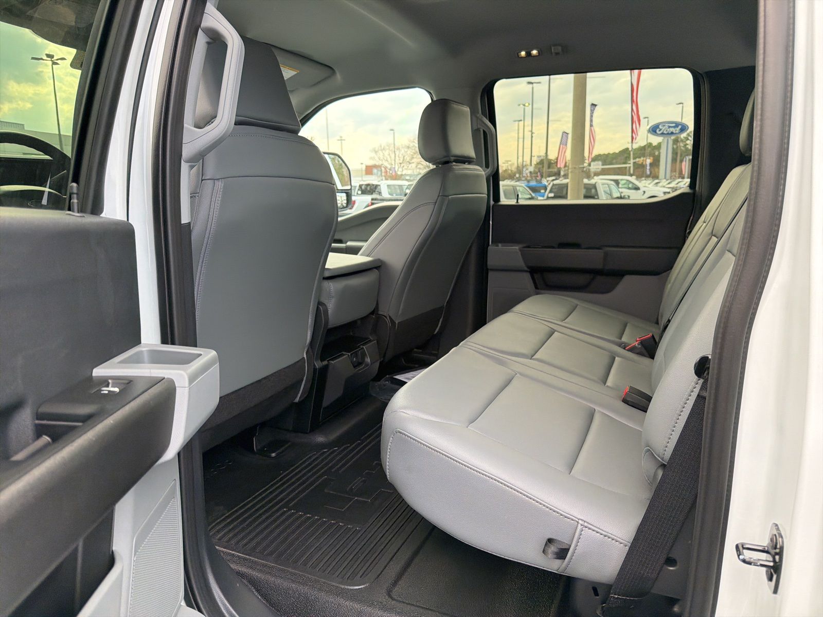 New 2026 White Ford XL image 19