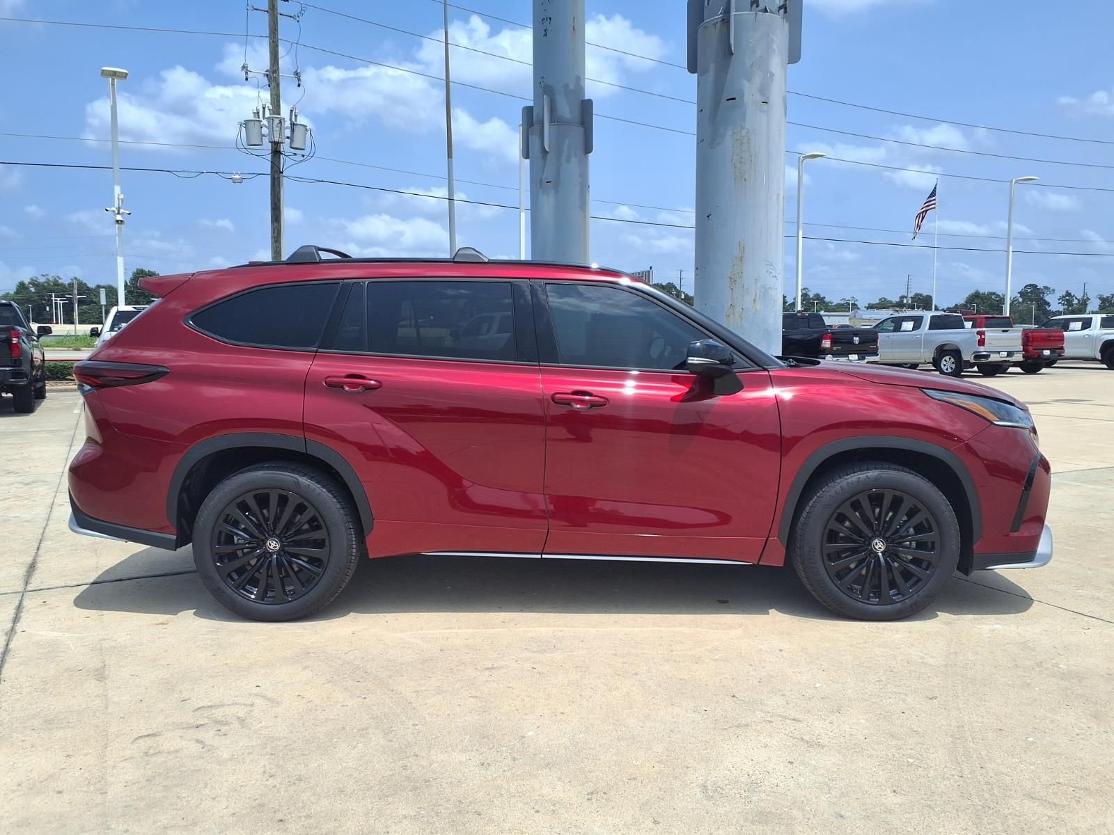 2026 Toyota Highlander XSE Red at Don McGill Toyota