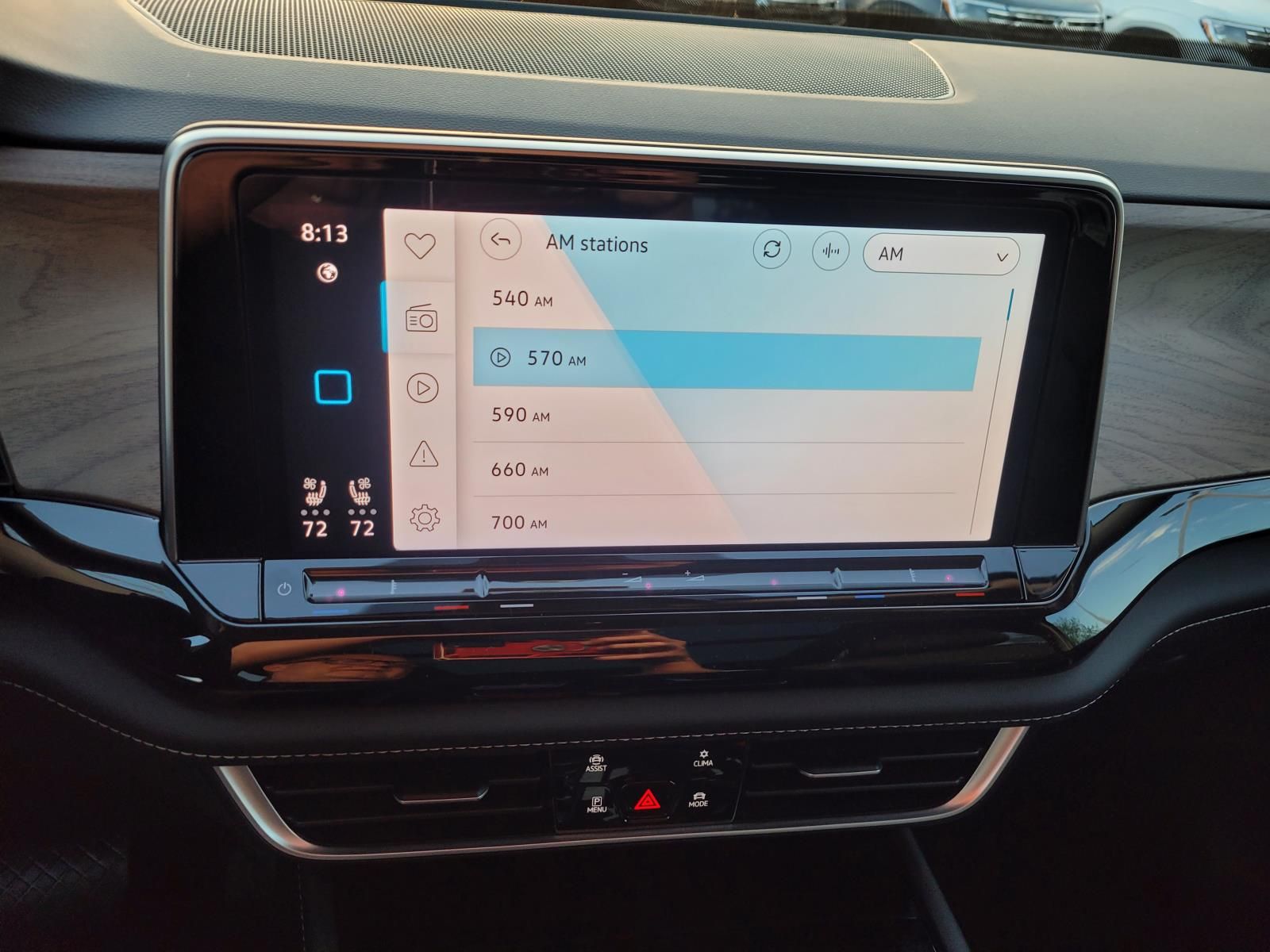 new 2026 Volkswagen Atlas car, priced at $42,885