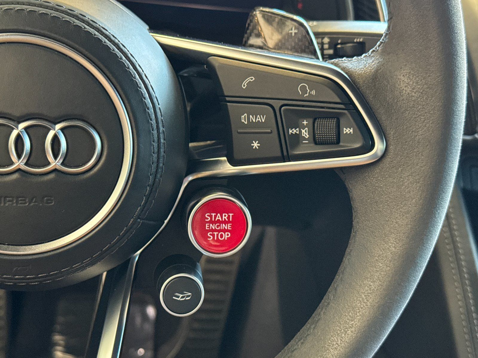 2018 Audi R8 5.2 Plus — full photo 24 of 29