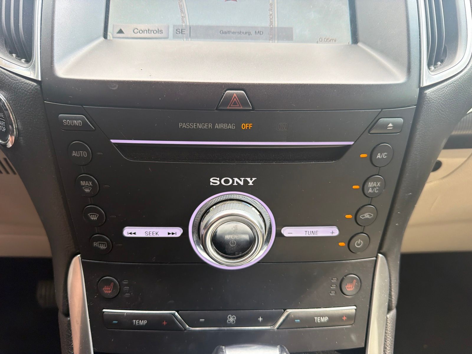 Used 2017 Ingot Silver Metallic Ford Titanium image 20