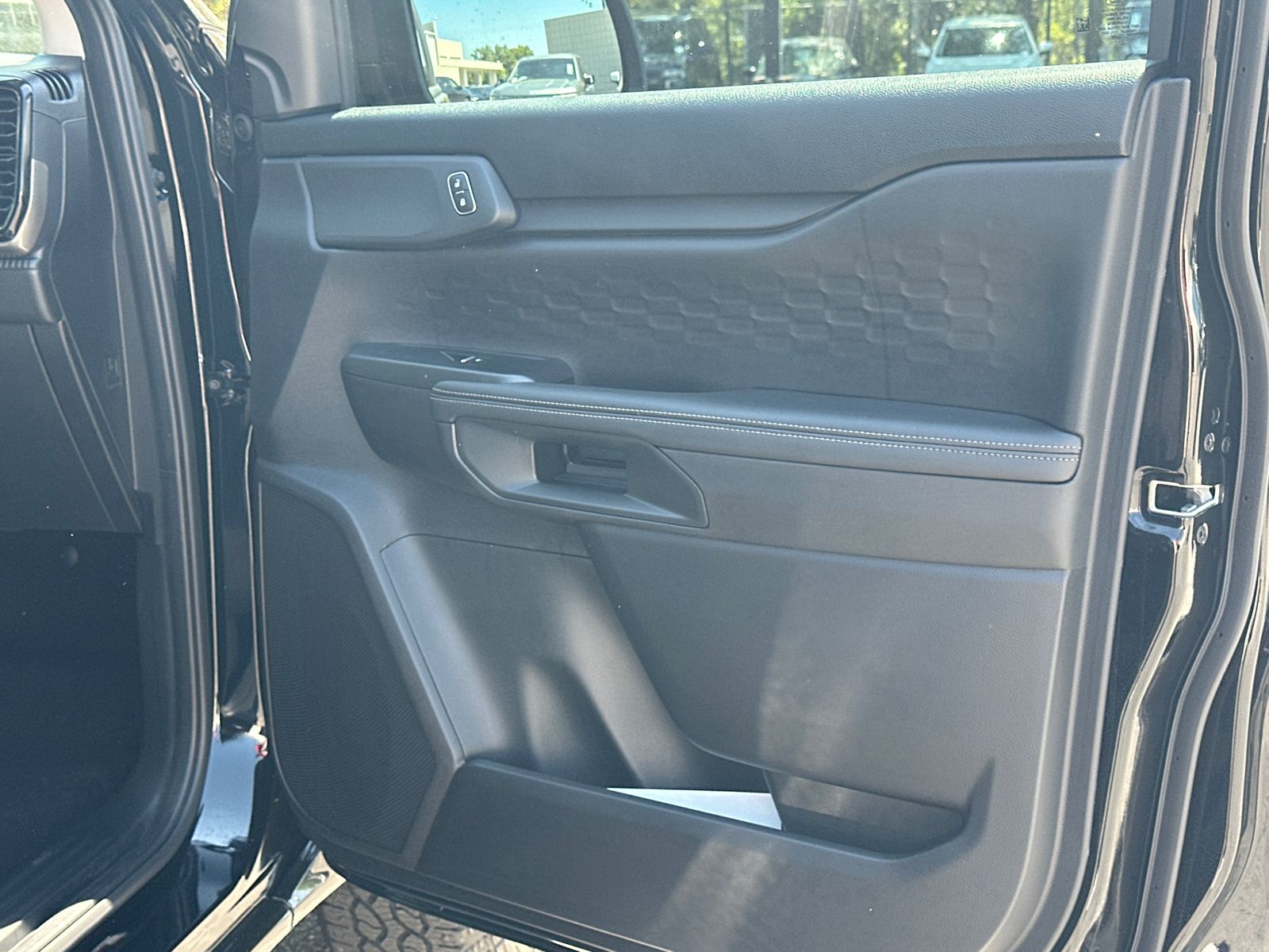 New 2026 Shadow Black Ford XLT image 30