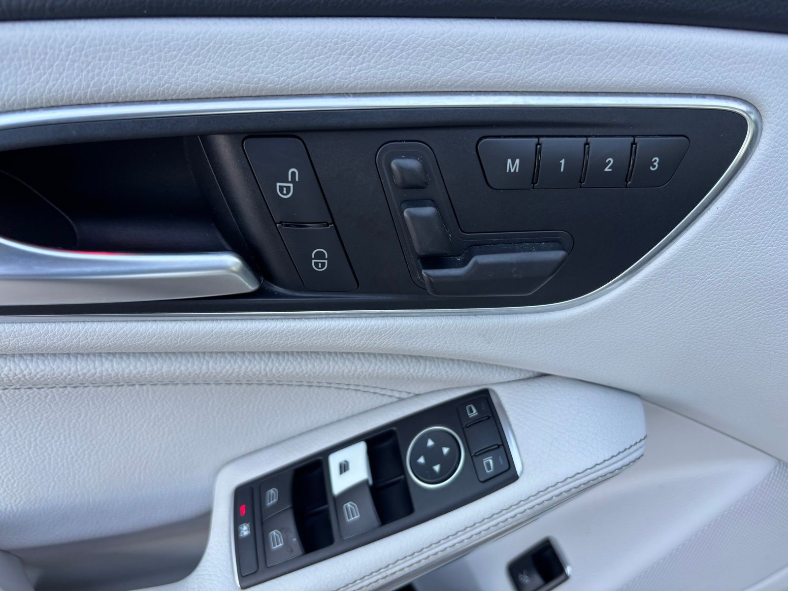 Used Car 2015 Mercedes-benz Cla  Cla 250 For Sale Under $15,000 In Austin, Texas