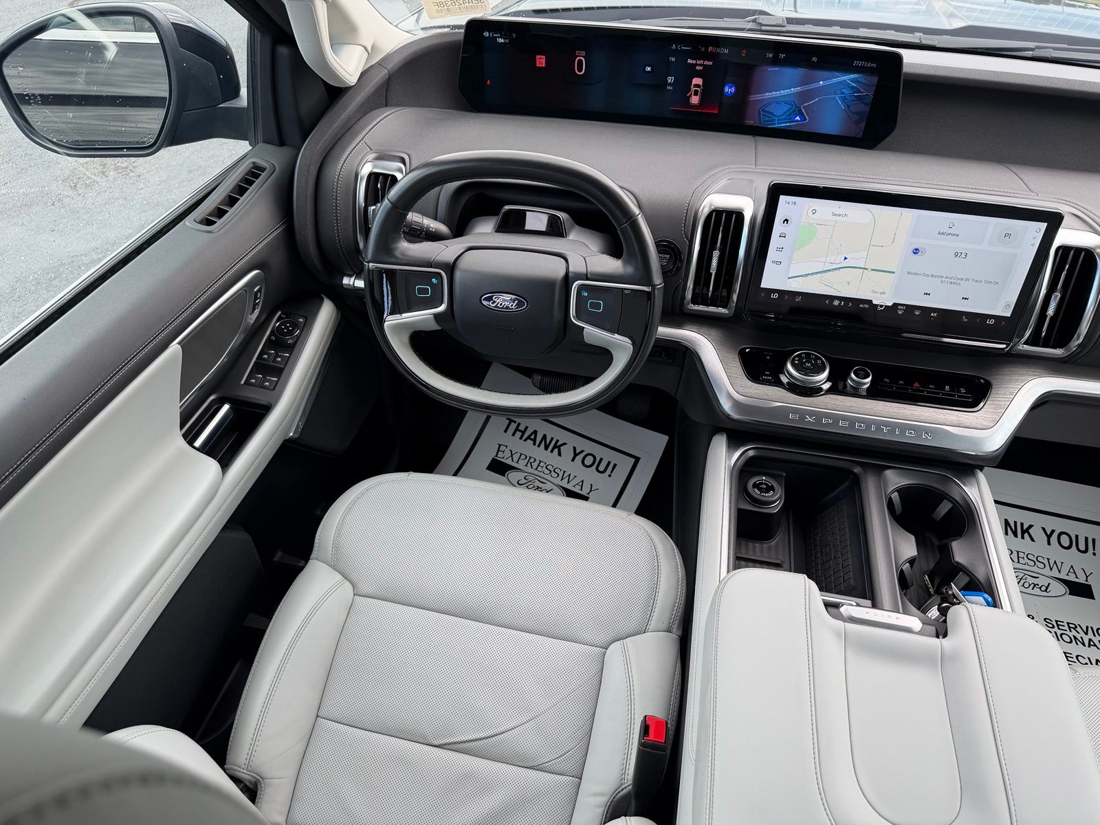 2025 Ford Expedition image 16