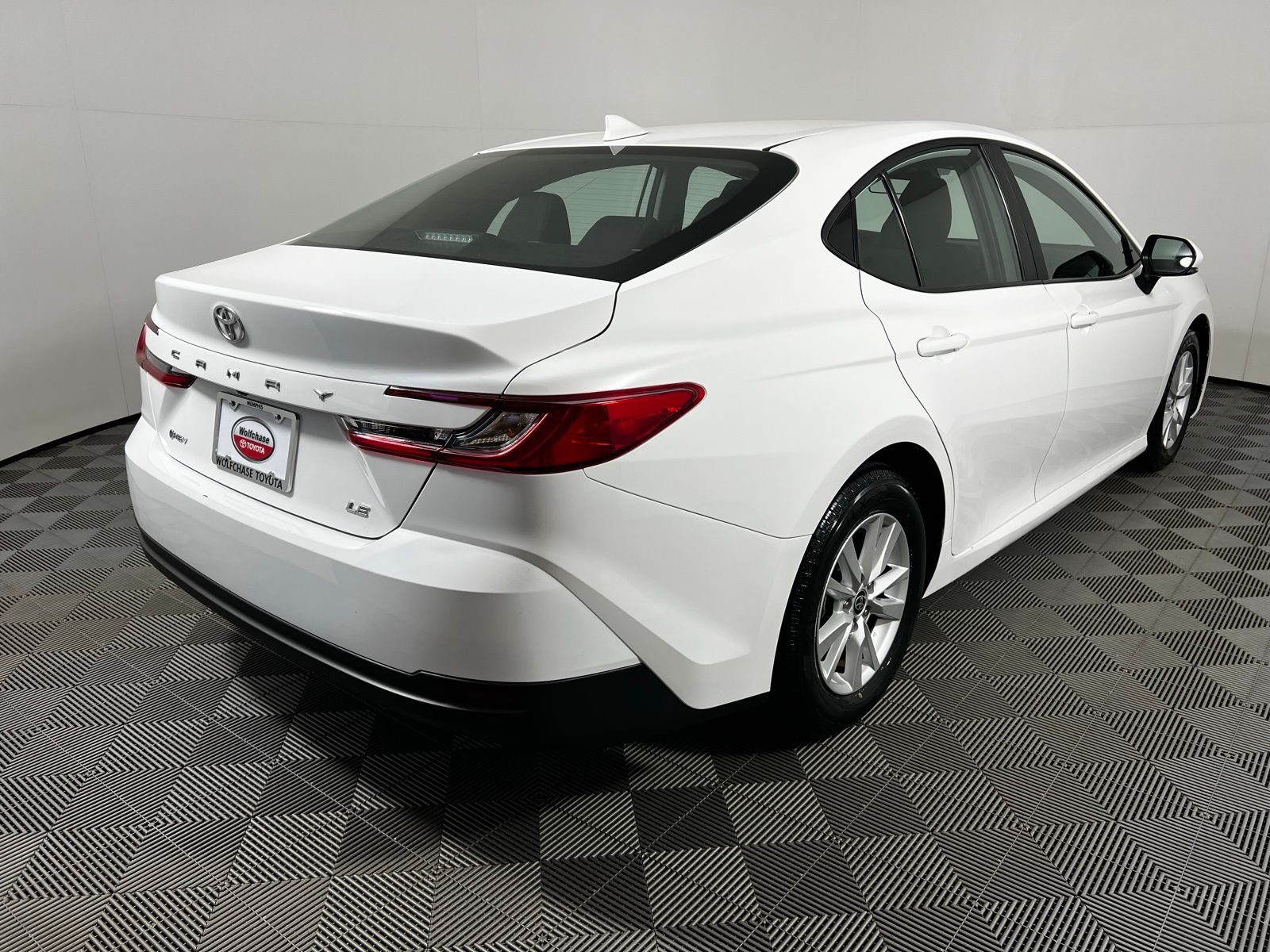 Thumbnail: 2025 Toyota Camry - 5