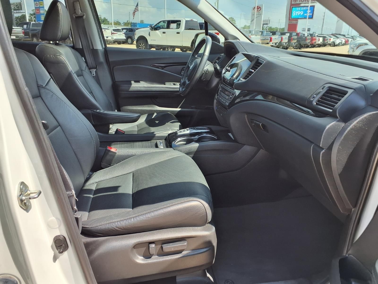 2021 Honda Pilot Elite White at Wharton Ford
