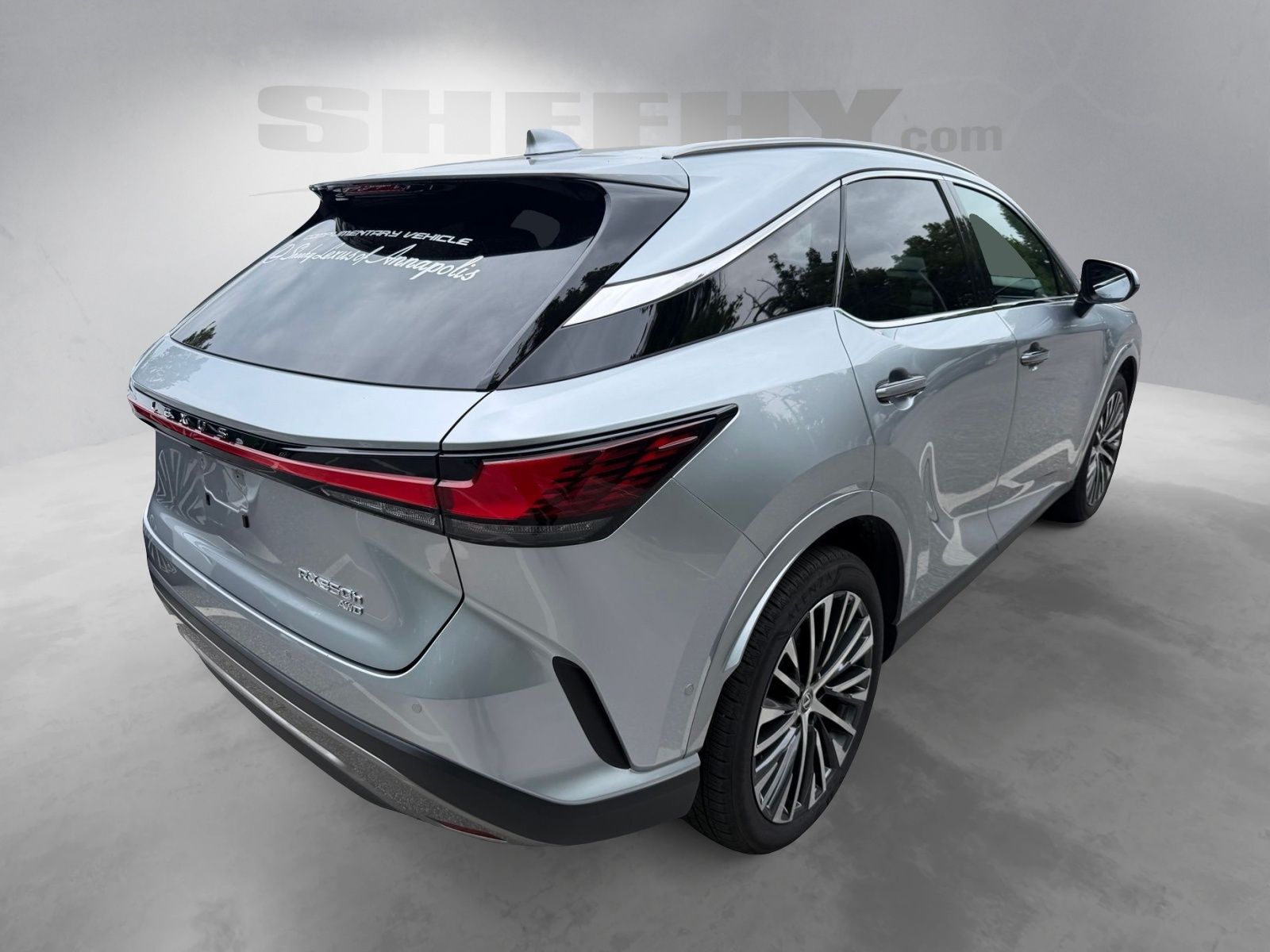 Used 2025 Silver Lexus 350h Premium Plus image 7