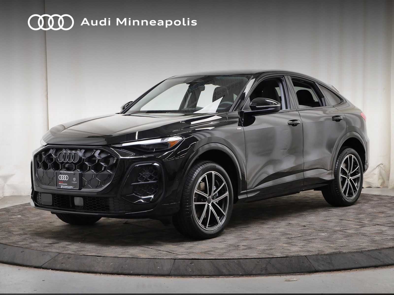 Mythos Black Metallic 2026 Audi Q5 Sportback Sedan All-Wheel Drive 7-Speed Automatic