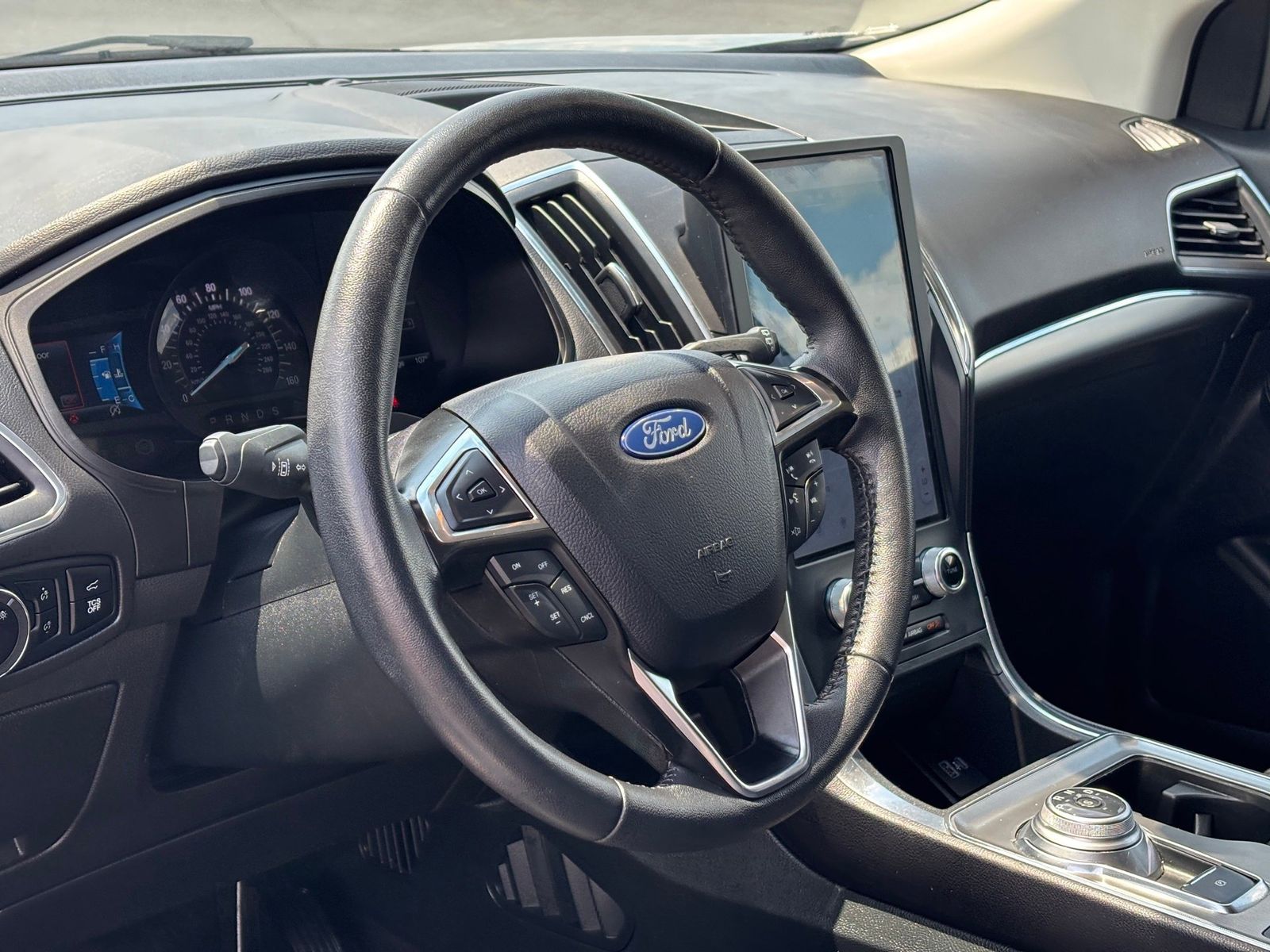 Used Car 2024 Ford Edge  Titanium For Sale Under $30,000 In Austin, Texas