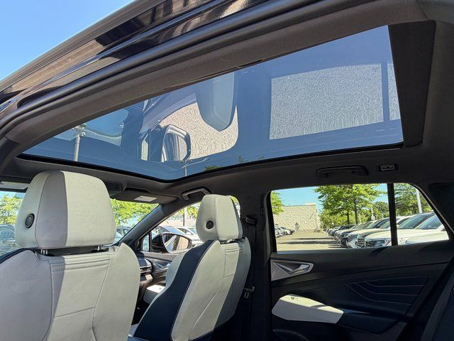 Used 2023 Black Volkswagen Pro S image 20