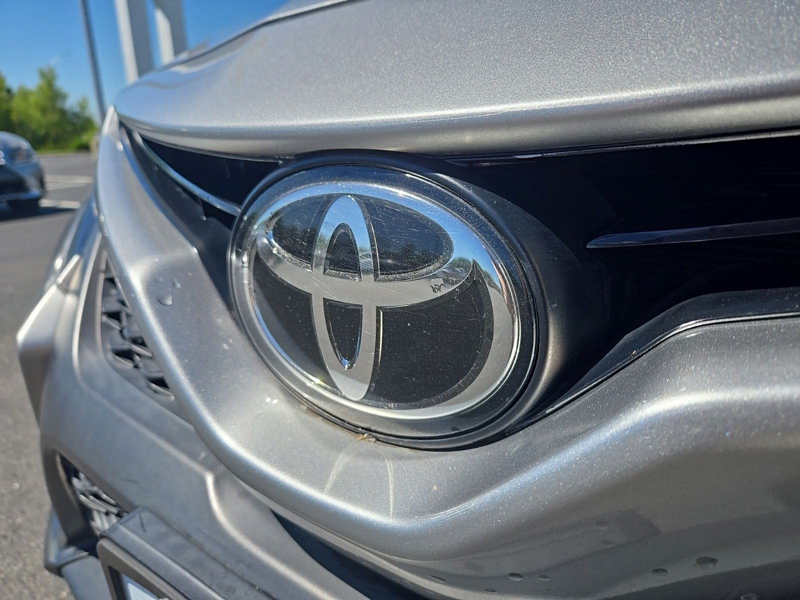 used 2018 Toyota Camry car, priced at $19,250