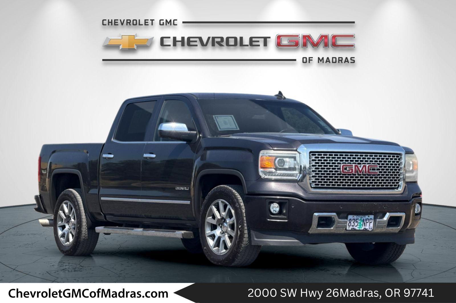 Gray (Iridium Metallic) 2015 GMC Sierra 1500 Pickup Truck Four-Wheel Drive 8-Speed Automatic Overdrive