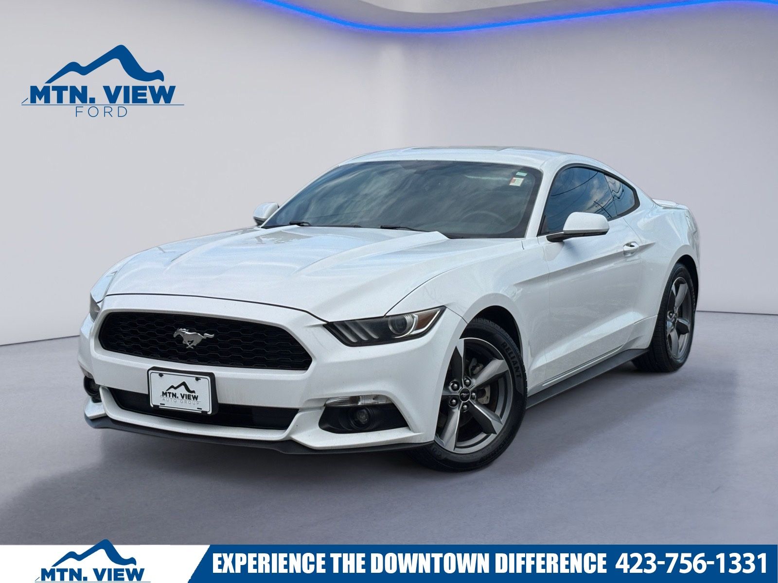 Oxford White 2016 Ford Mustang Coupe Rear-Wheel Drive 6-Speed Automatic