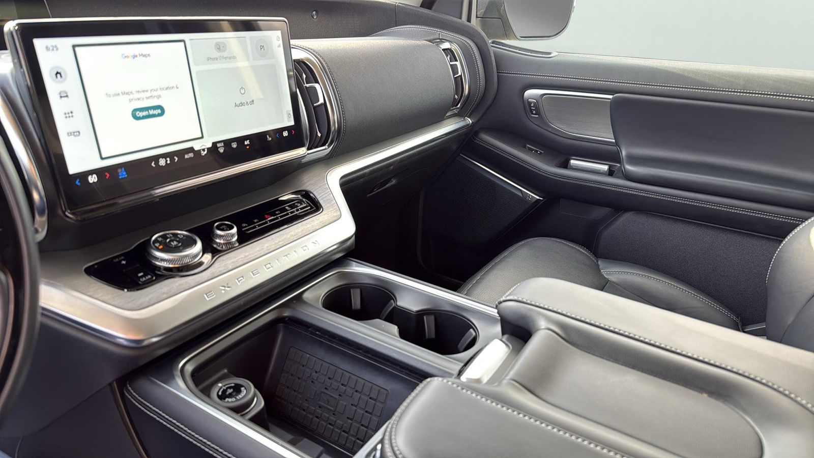 Used Car 2025 Ford Expedition Max  Platinum For Sale Under $80,000 In Austin, Texas