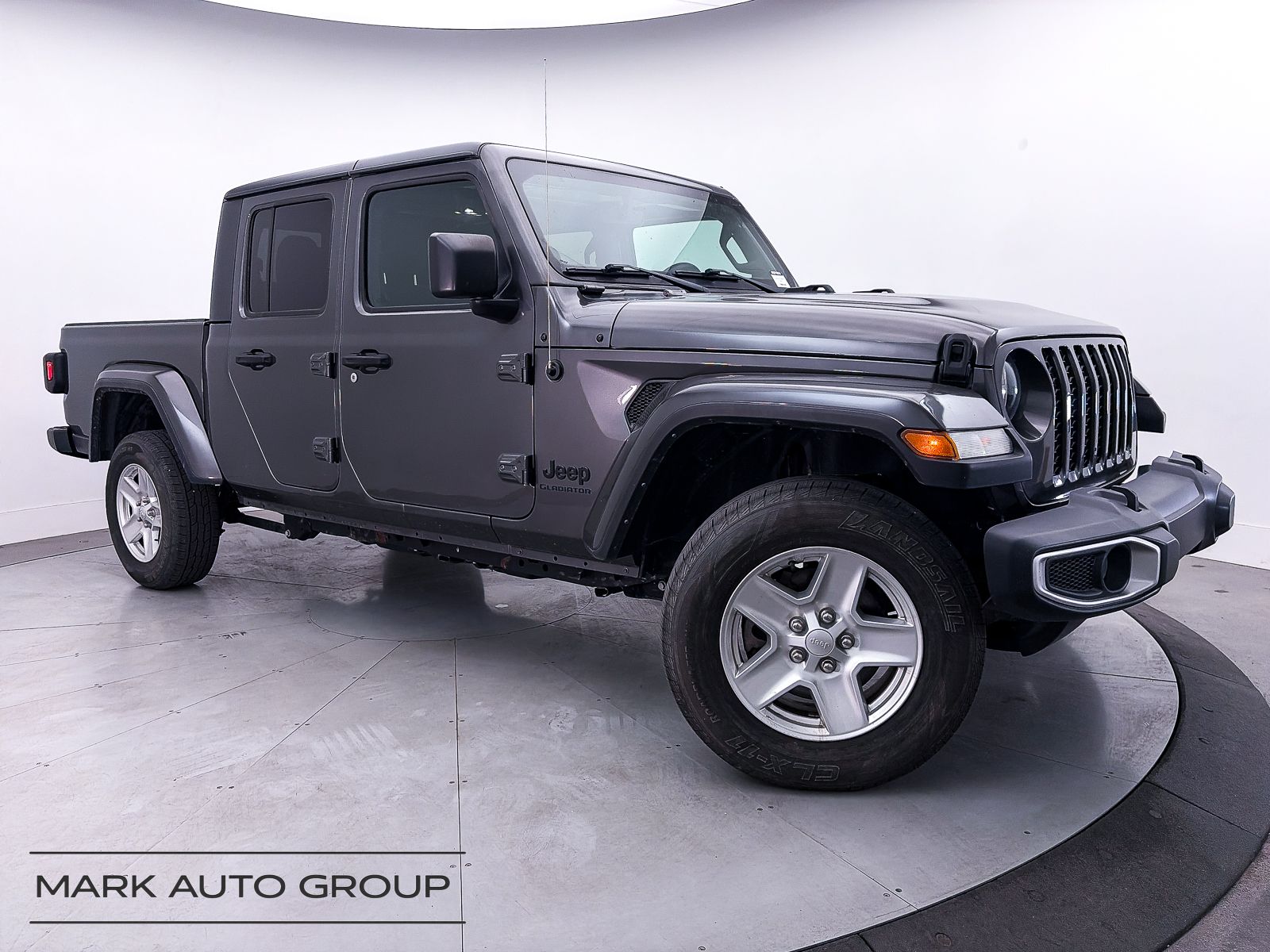 2022 Jeep Gladiator Sport