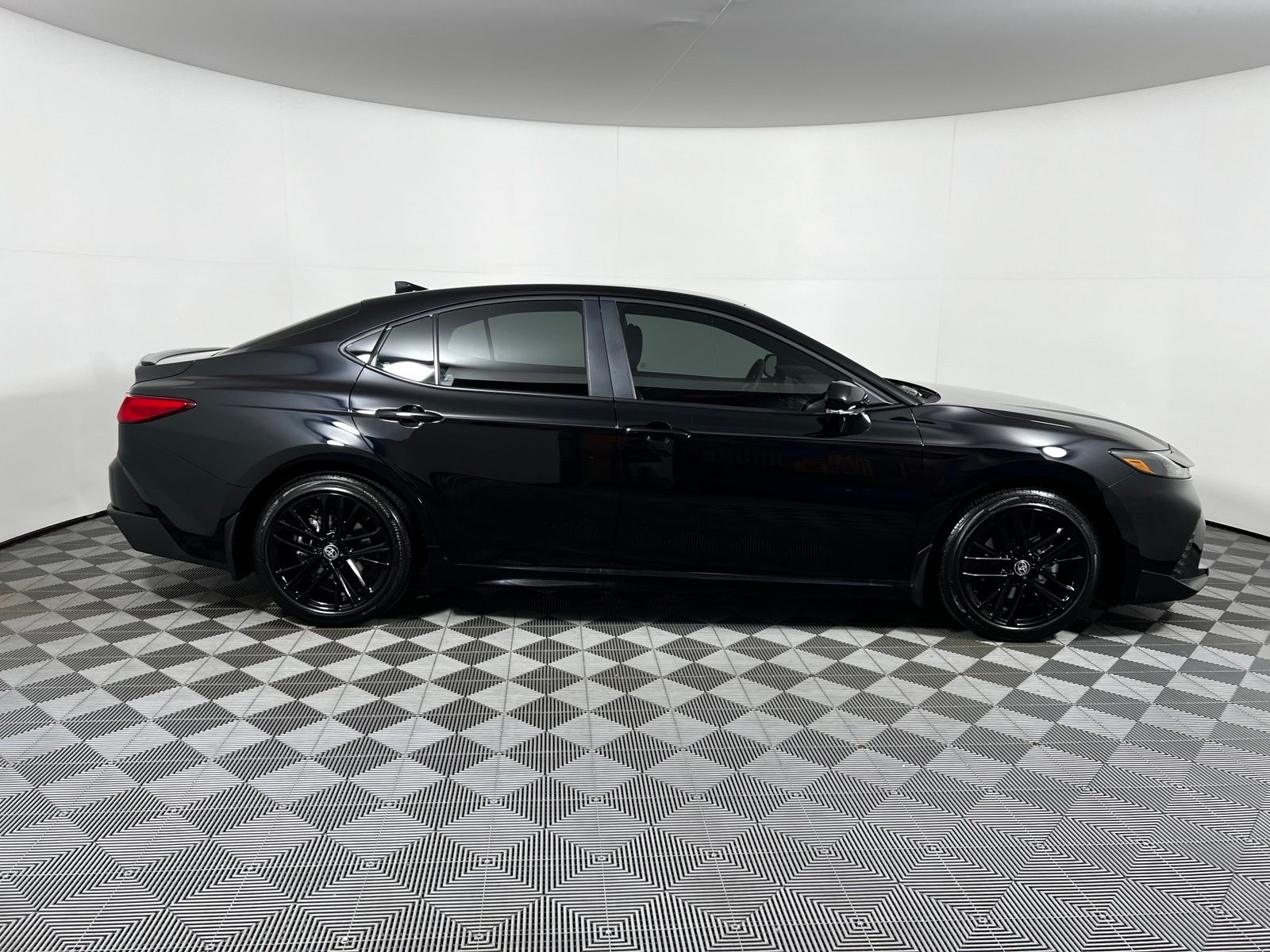Thumbnail: 2026 Toyota Camry - 4